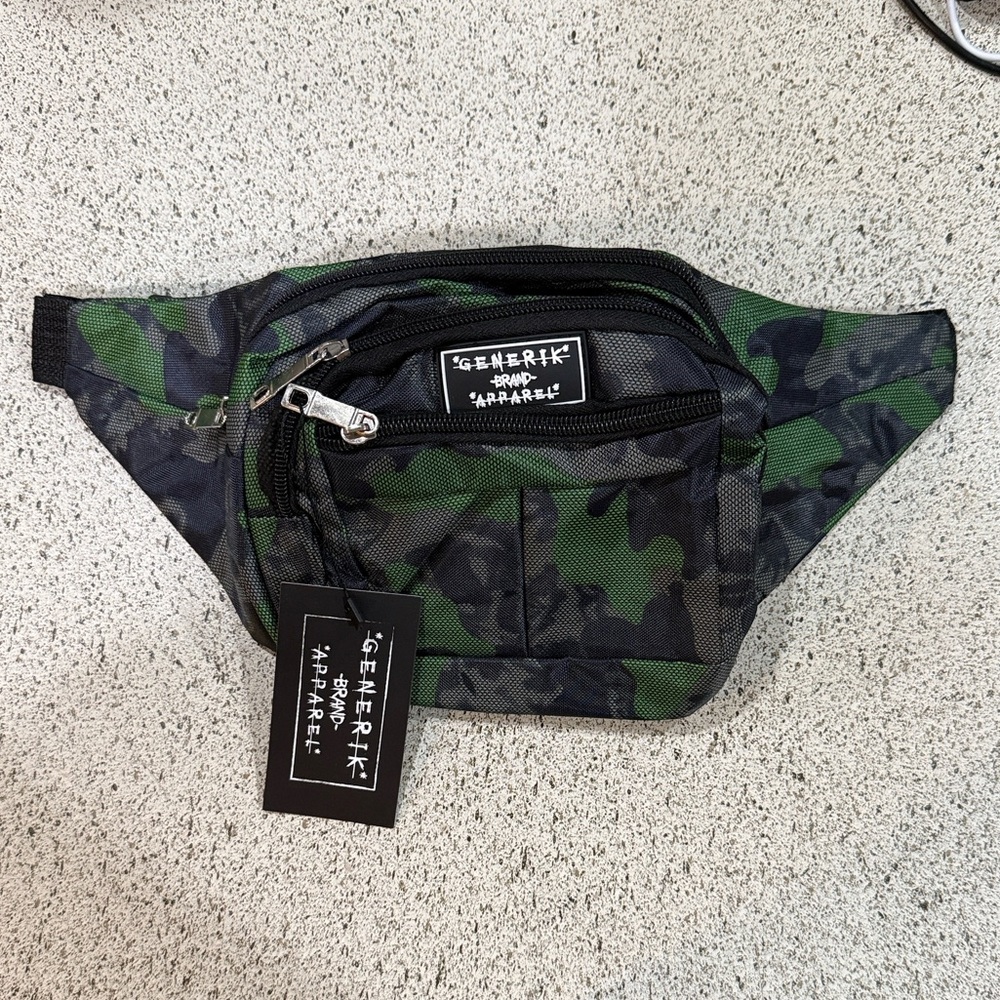 Generik Brand Apparel Camo Waist Bag with 4 Zippered Pockets - Picture 4 of 9